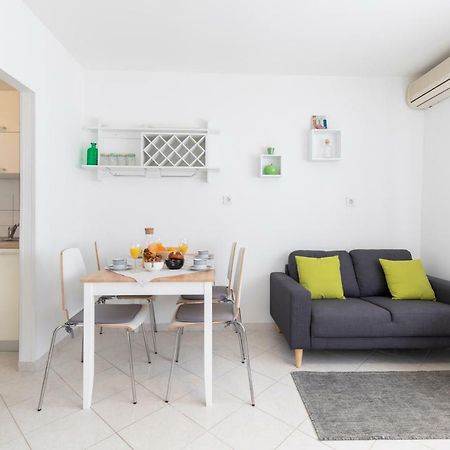 Castropola Apartment Eksteriør bilde